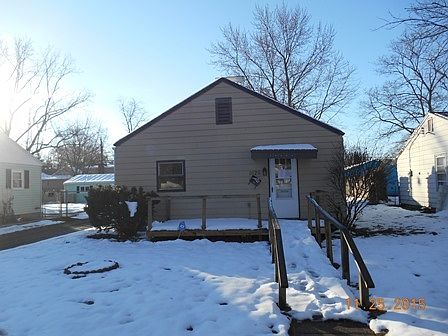 1st image of 1626 E Bowman St