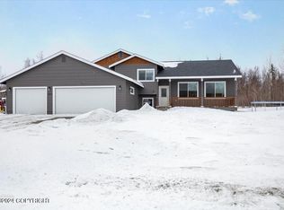 3881 E Blue Sapphire Ct, Wasilla, AK 99654