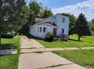 1217 Broadway St, Chillicothe, MO 64601