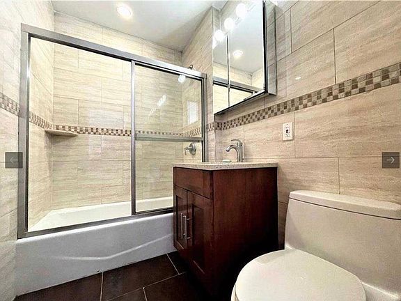 5th image of 333-20306 43rd Ave #333