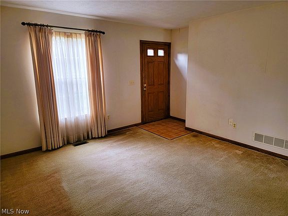 3rd image of 14910 Royal Ridge Ln #65