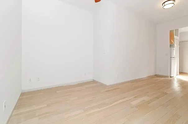 Rented by REAL New York | media 7