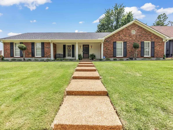 7255 Barnstable Rd, Memphis, TN 38125