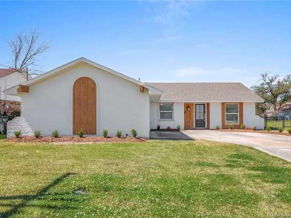 3836 Brentwood St, Lake Charles, LA 70607