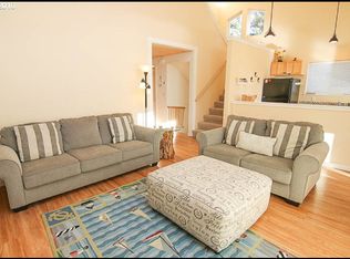 37330 2nd St, Nehalem, OR 97131