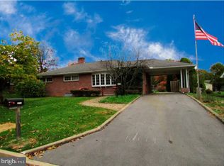 1383 N Allen St, State College, PA 16803