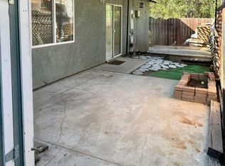 1015 Calle Pensamiento, Thousand Oaks, CA 91360