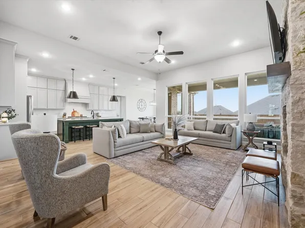 535 Syracuse St, Haslet, TX 76052