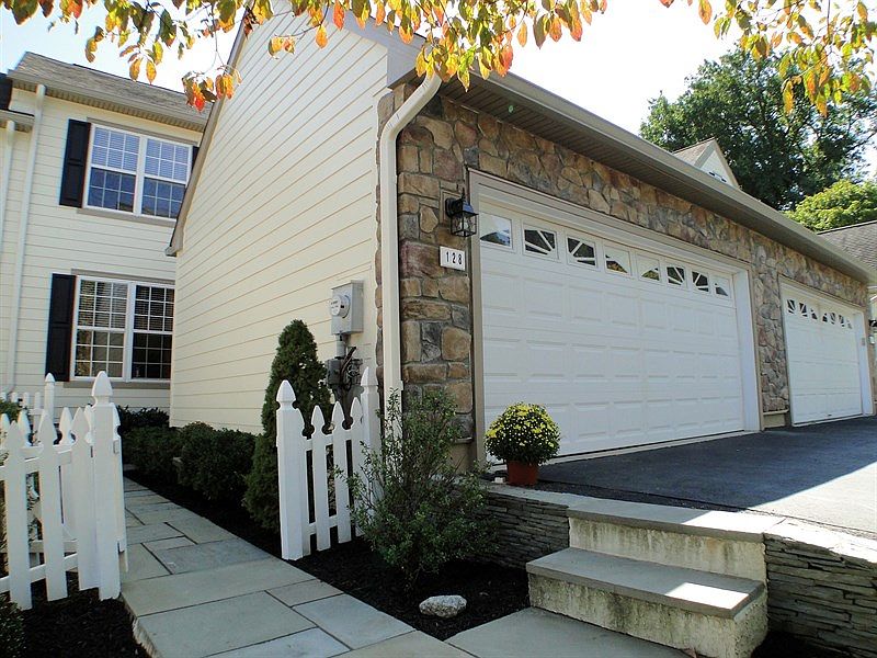 128 Fairfax Ct Phoenixville, PA, 19460 Apartments for Rent Zillow