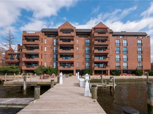 421 Bute St #402, Norfolk, VA 23510