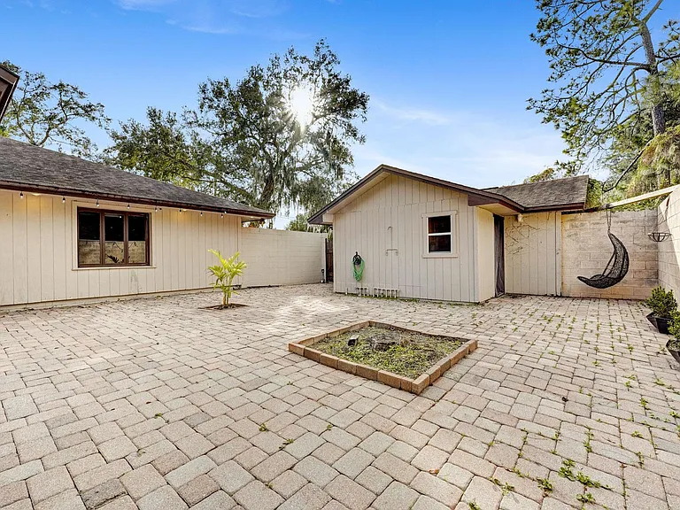 8943 Lake Irma Point — Photo 43