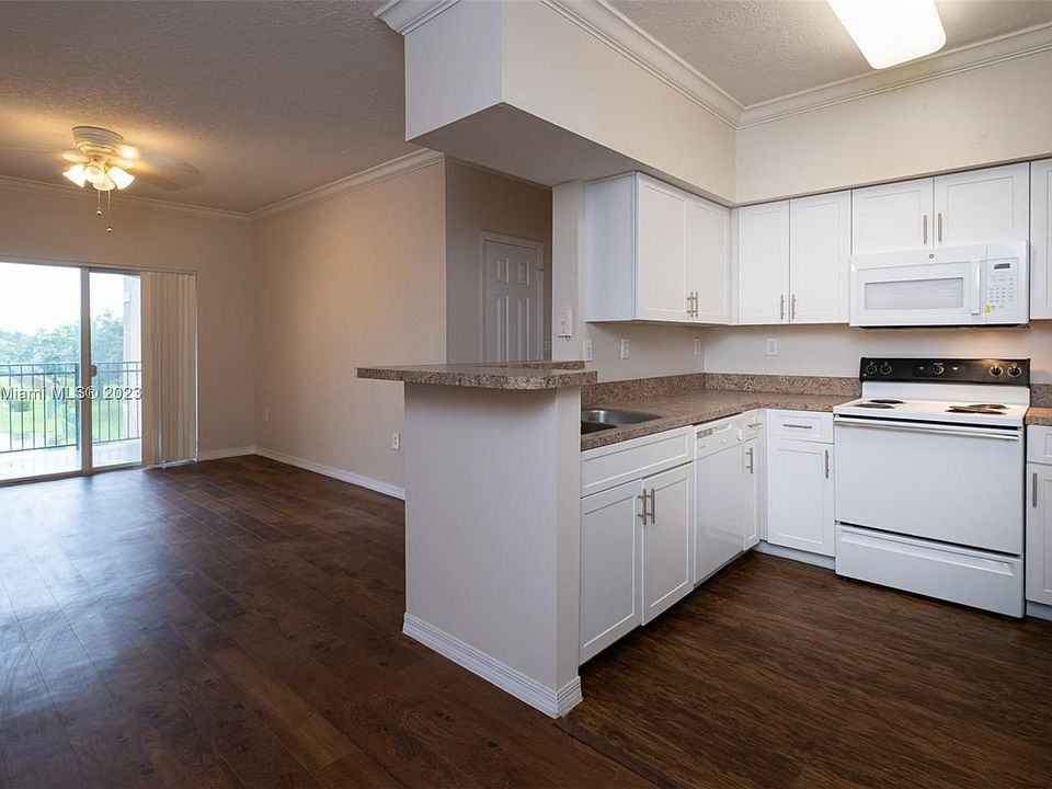 1st image of 151 SW 117th Ave #9306