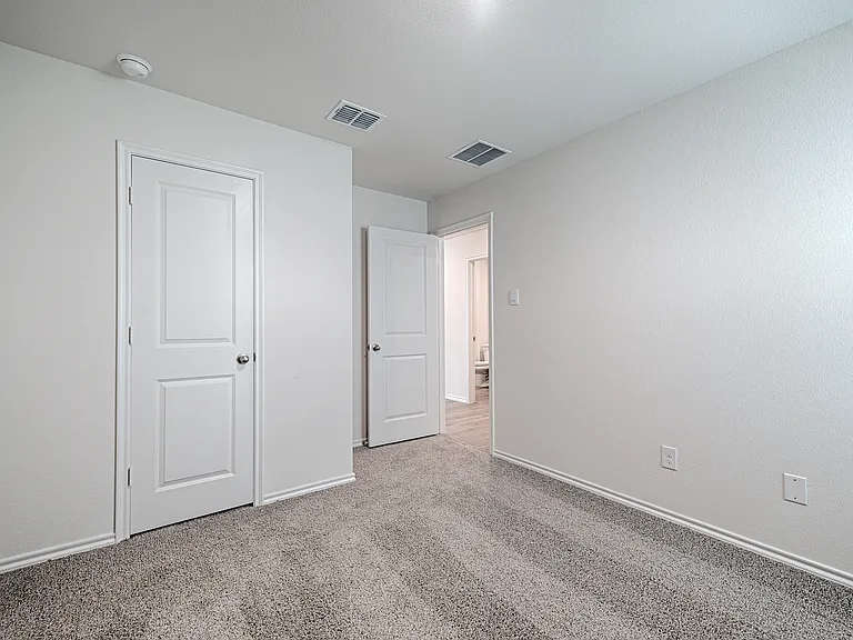598 Minnie Ln — Photo 15