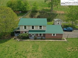 181 Colt Creek Rd, Lansing, NC 28643