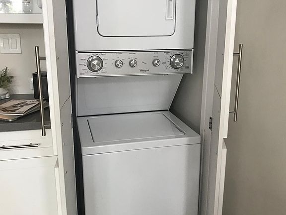 4th image of 4540 N 44th St Unit 39