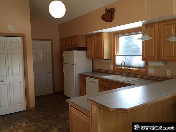 5th image of 4015 Spy Glass Cir