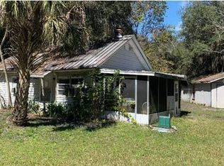 1325 County Line Rd, Oak Hill, FL 32759