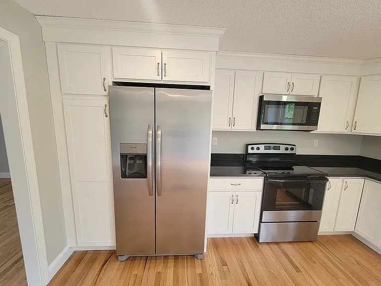 10 Mercury Ln #B — Photo 6