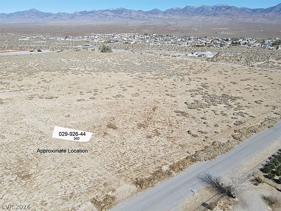 3rd image of 360 NE Nimo Ct