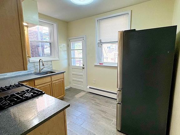4th image of 5363 Westford Rd