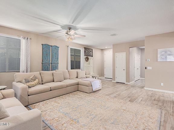 5th image of 3384 E HONEYSUCKLE Place
