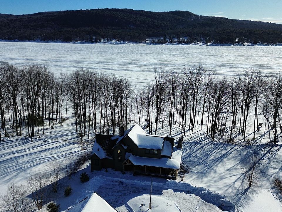 2nd image of 471 Sinclair Road