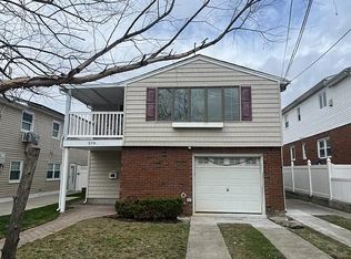 576 Britton Ave, Staten Island, NY