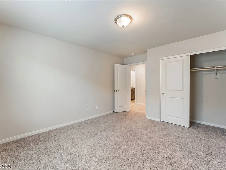 3811 Andorian Ave — Photo 29