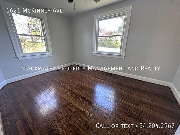 5th image of 1621 McKinney Ave