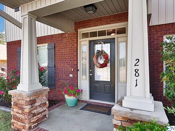 3rd image of 281 Lazy Oak Dr