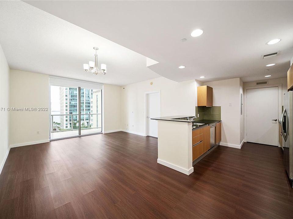 1st image of 1060 Brickell Ave APT 1605