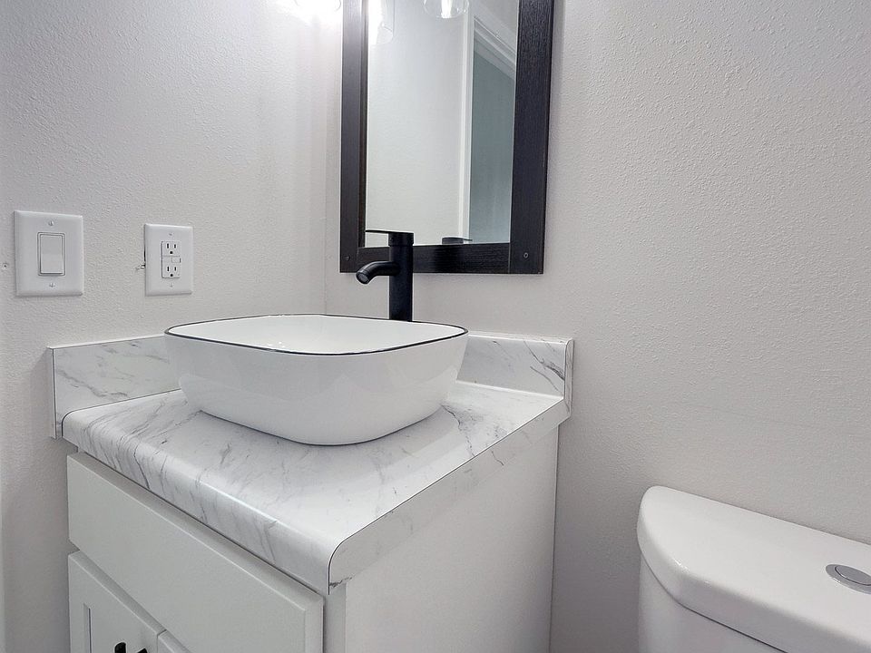 Retreat at Indian Lake - Renovated Bathroom