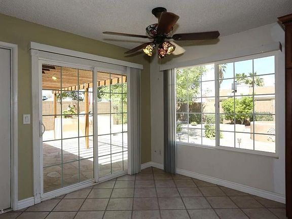 Dining Nook