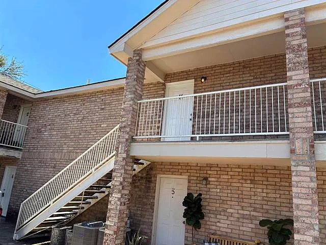 511 Shiloh Dr #11