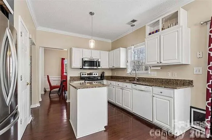 12640 Cardinal Point Rd — Photo 5