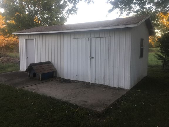 3rd image of 11588 N Highway 170