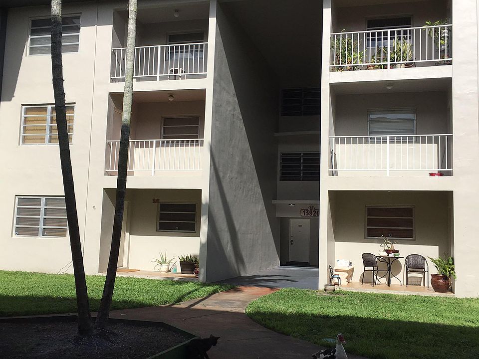 1st image of 13920 Lake Placid Ct APT B15