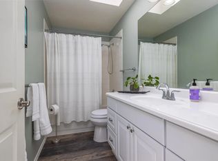 4404 S Irby Loop, Kennewick, WA 99337