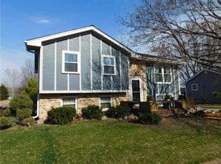 409 22nd Ave SW, Altoona, IA 50009