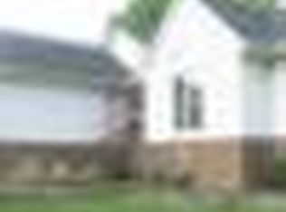 102 Lenox Dr, Columbia, TN 38401