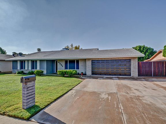 3rd image of 4509 W Larkspur Dr