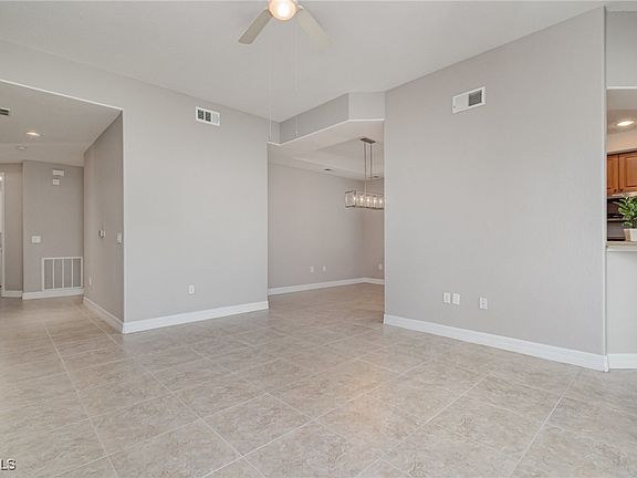 4th image of 6071 Jonathans Bay Cir APT 101