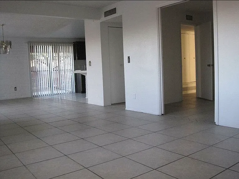 1781 E Missouri St — Photo 5