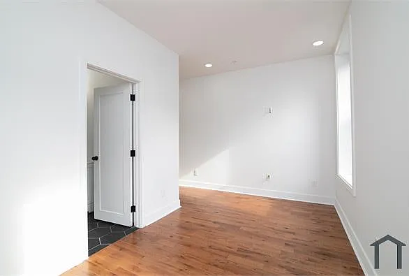 3031 W Diamond St #3 — Photo 13