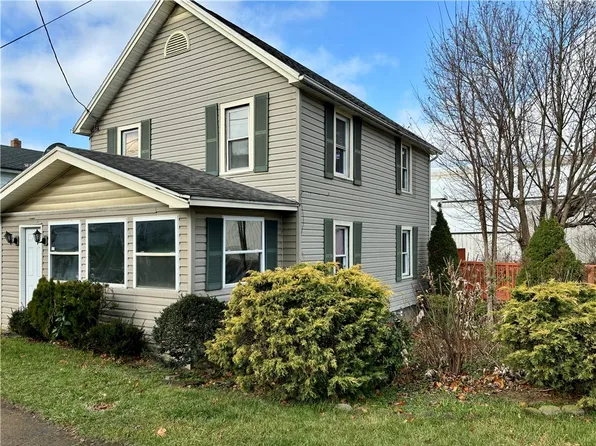23 Homestead Ave, Bradford, PA 16701