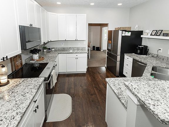 5th image of 6440 E Coal Bluff Ct