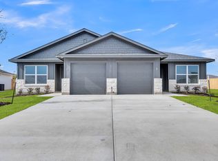 915 Sevenleaf Ln, Killeen, TX 76543