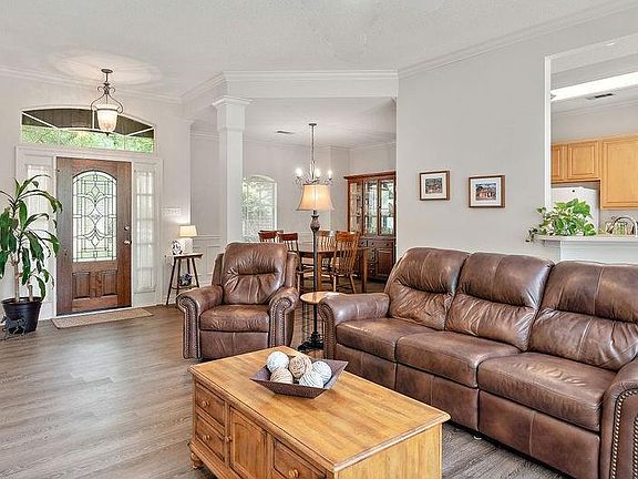 2nd image of 741 Navajo Dr