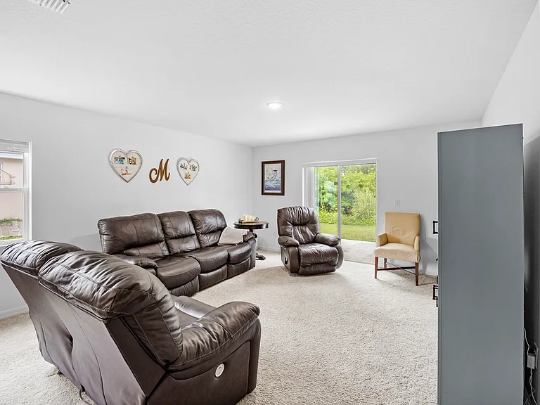1011 Starfire St SE — Photo 22