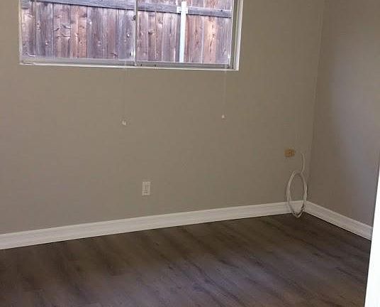 5th image of 4369 Parks Ave